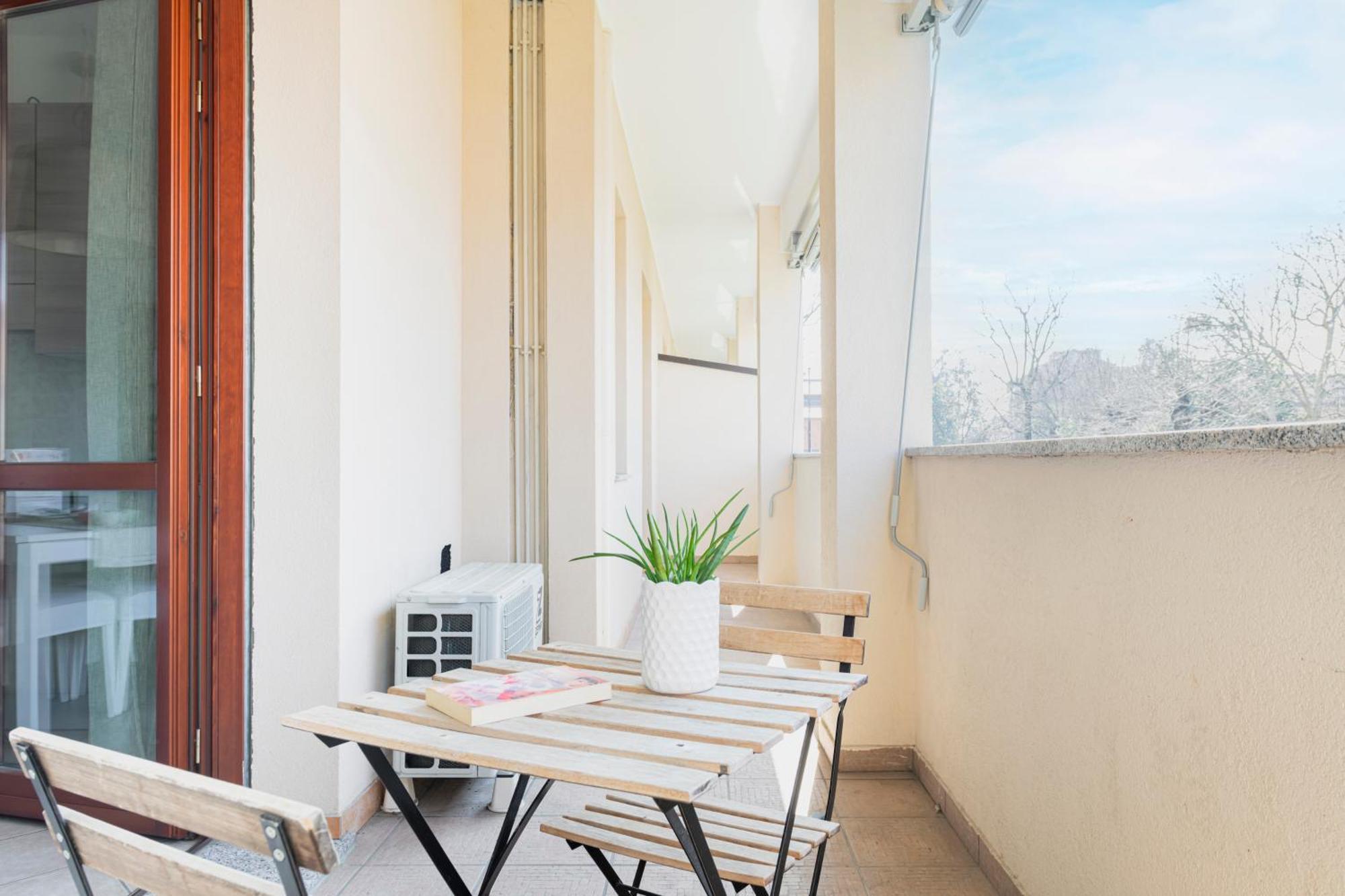Hq Aparthotel Milano Inn - Smart Suites Cinisello Balsamo Zewnętrze zdjęcie