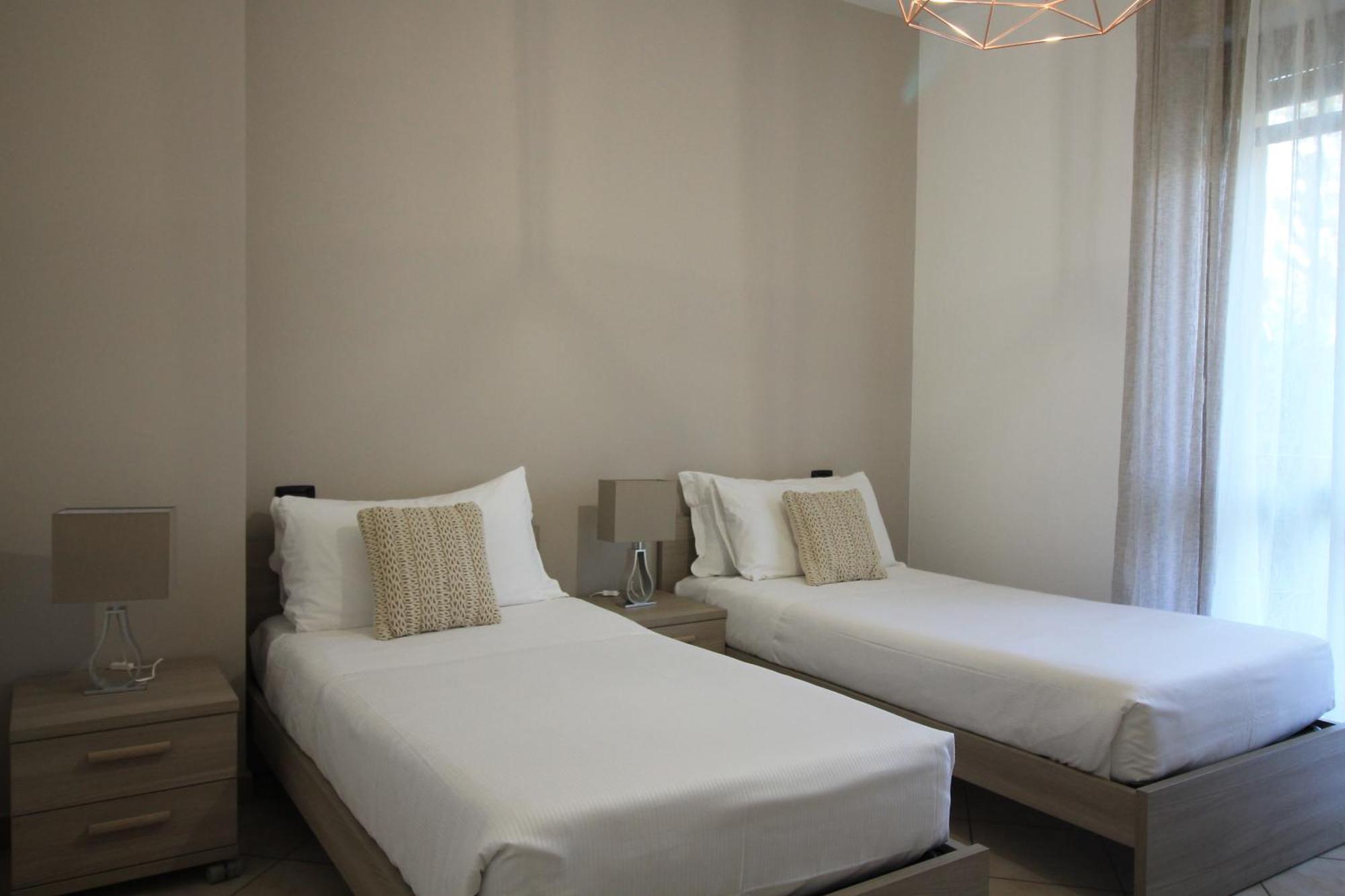 Hq Aparthotel Milano Inn - Smart Suites Cinisello Balsamo Zewnętrze zdjęcie