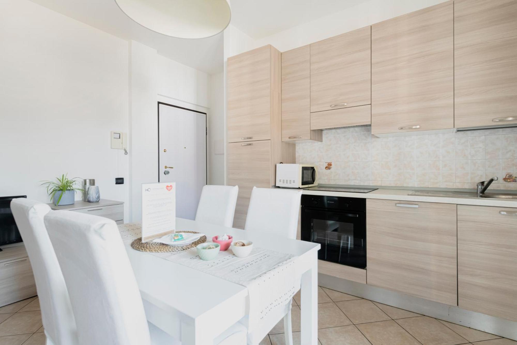 Hq Aparthotel Milano Inn - Smart Suites Cinisello Balsamo Zewnętrze zdjęcie