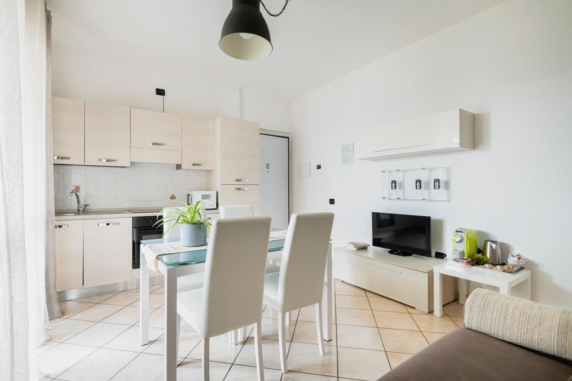 Hq Aparthotel Milano Inn - Smart Suites Cinisello Balsamo Zewnętrze zdjęcie